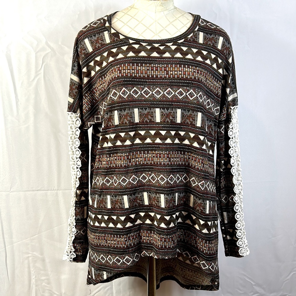 Yahada Brown and Lace Sleeve Tunic Top Crew neck Size Medium Like New